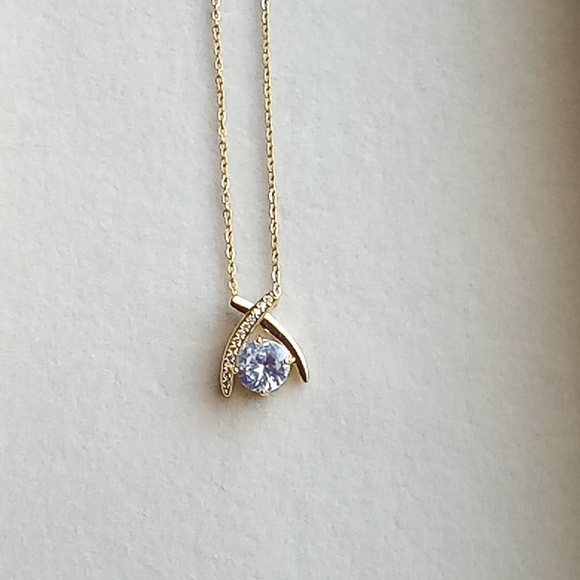 New Elegant Gold Necklace with Clear Stone - Picture 2 of 4